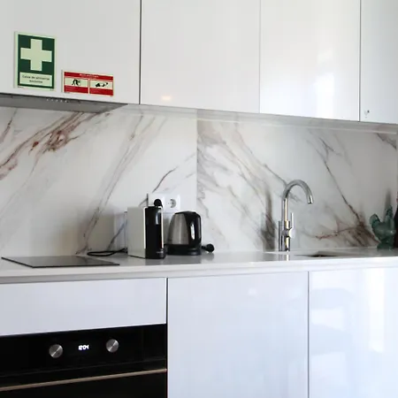 Bemyguest - Loft Jardim Maes Charming Affittacamere Viseu