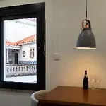Bemyguest - Loft Jardim Maes Charming بيت ضيافة فيزيو