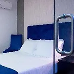 Bemyguest - Loft Jardim Maes Charming بيت ضيافة