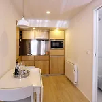 Bemyguest - Loft Jardim Maes Charming بيت ضيافة 4*