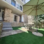 Bemyguest - Loft Jardim Maes Charming 4*