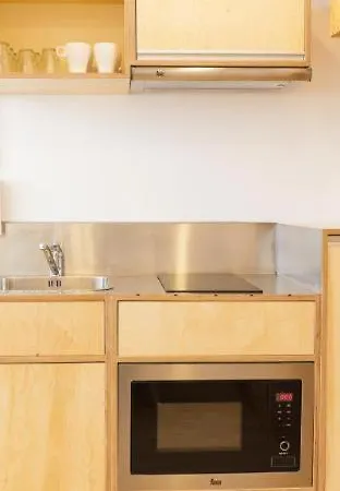 Bemyguest - Loft Jardim Maes Charming Гостевой дом