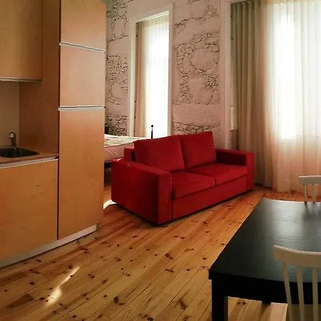 Bemyguest - Loft Jardim Maes Charming Визеу