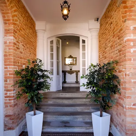 Bemyguest - Loft Jardim Maes Charming Pensjonat 4*