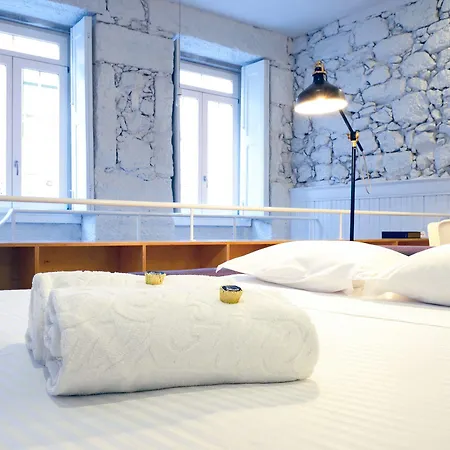 Bemyguest - Loft Jardim Maes Charming 4*