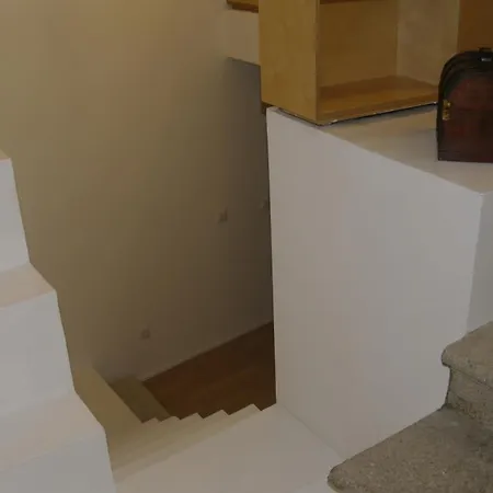 Bemyguest - Loft Jardim Maes Charming Гостевой дом