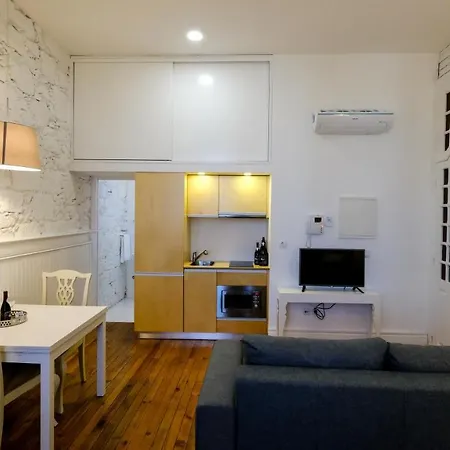 Bemyguest - Loft Jardim Maes Charming 3* ויסאו