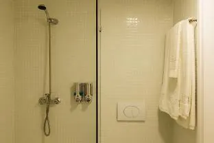 Bemyguest - Loft Jardim Maes Charming Гостевой дом Визеу