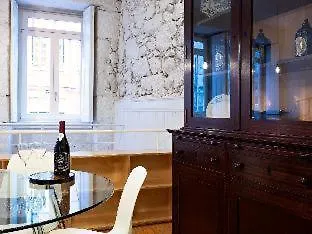 Bemyguest - Loft Jardim Maes Charming Гостевой дом Визеу