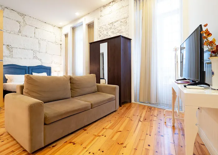 Bemyguest - Loft Jardim Maes Charming Гостевой дом 4*