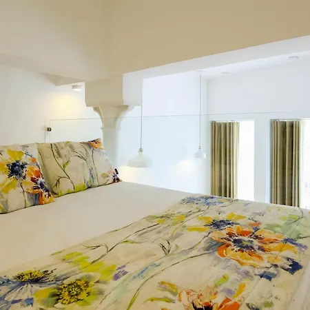 Casa de hóspedes Bemyguest - Loft Jardim Mães Charming